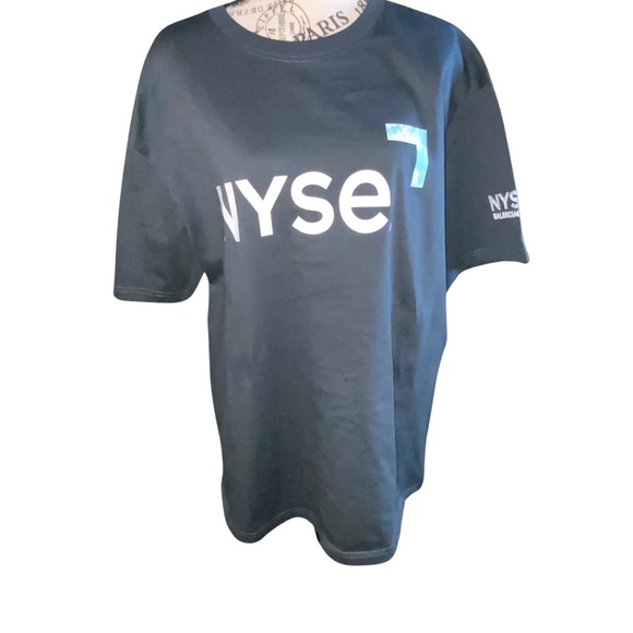 Balenciaga Authentic 🌸Nyse®🌸 T-shirt Oversized - SZ L (Unisex) - Picture 2 of 16